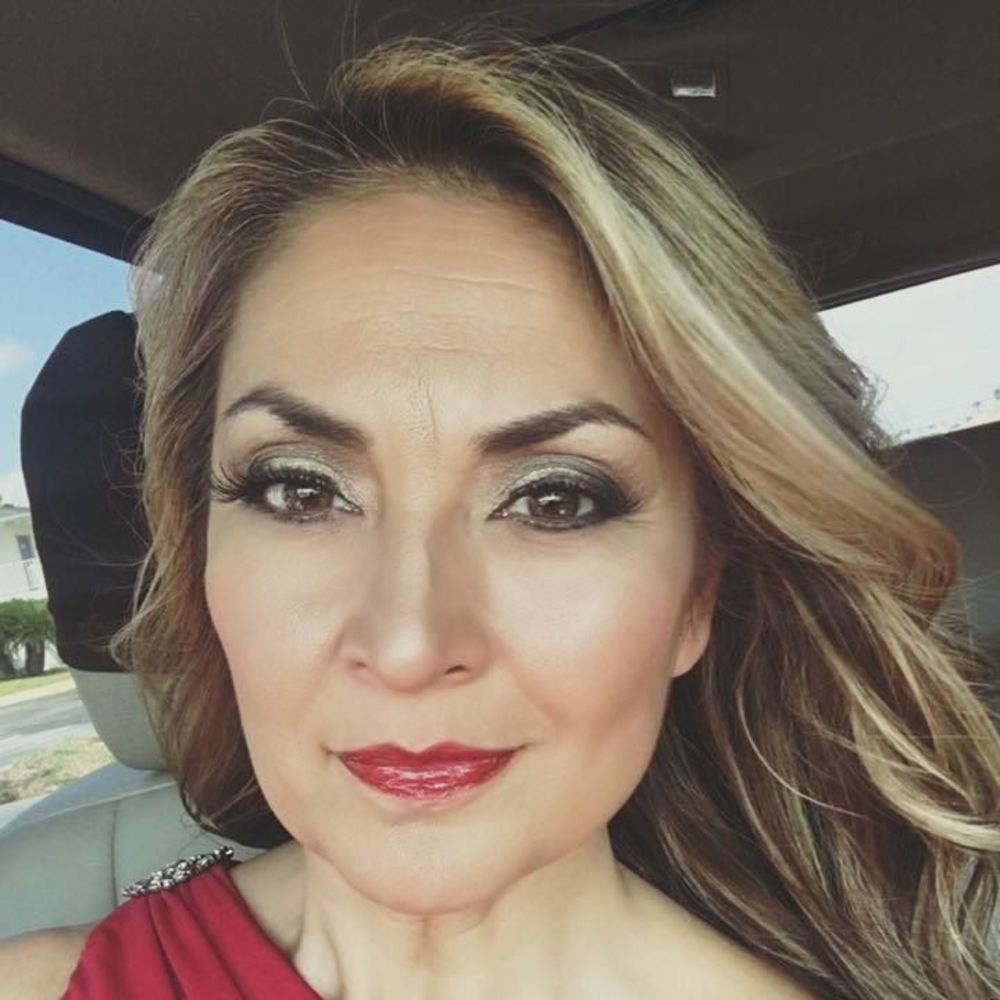 Meet your Posher, Viviann