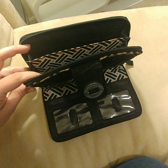 Wallet - Picture 3 of 5