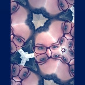 Meet your Posher, Cate