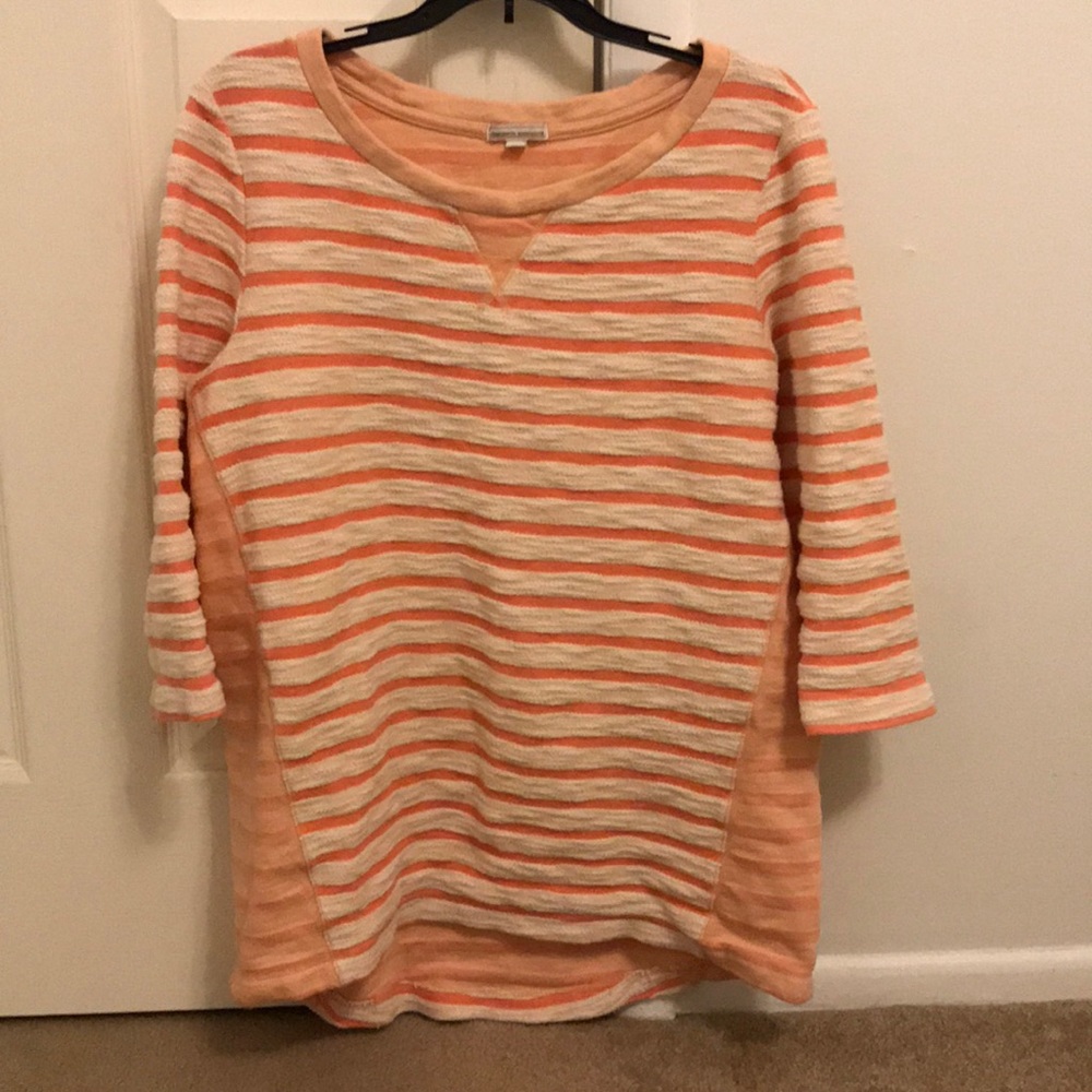 Gap maternity sweater in coral