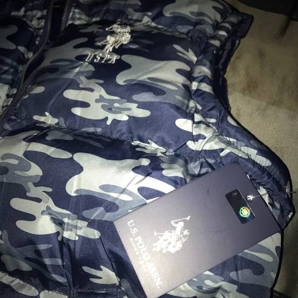 U.s. Polo assn. puffer vest - Picture 2 of 2