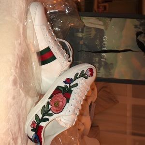 Gucci Sneakers w/ Flowers