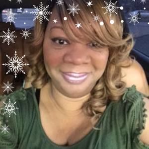 Meet your Posher, Pamela