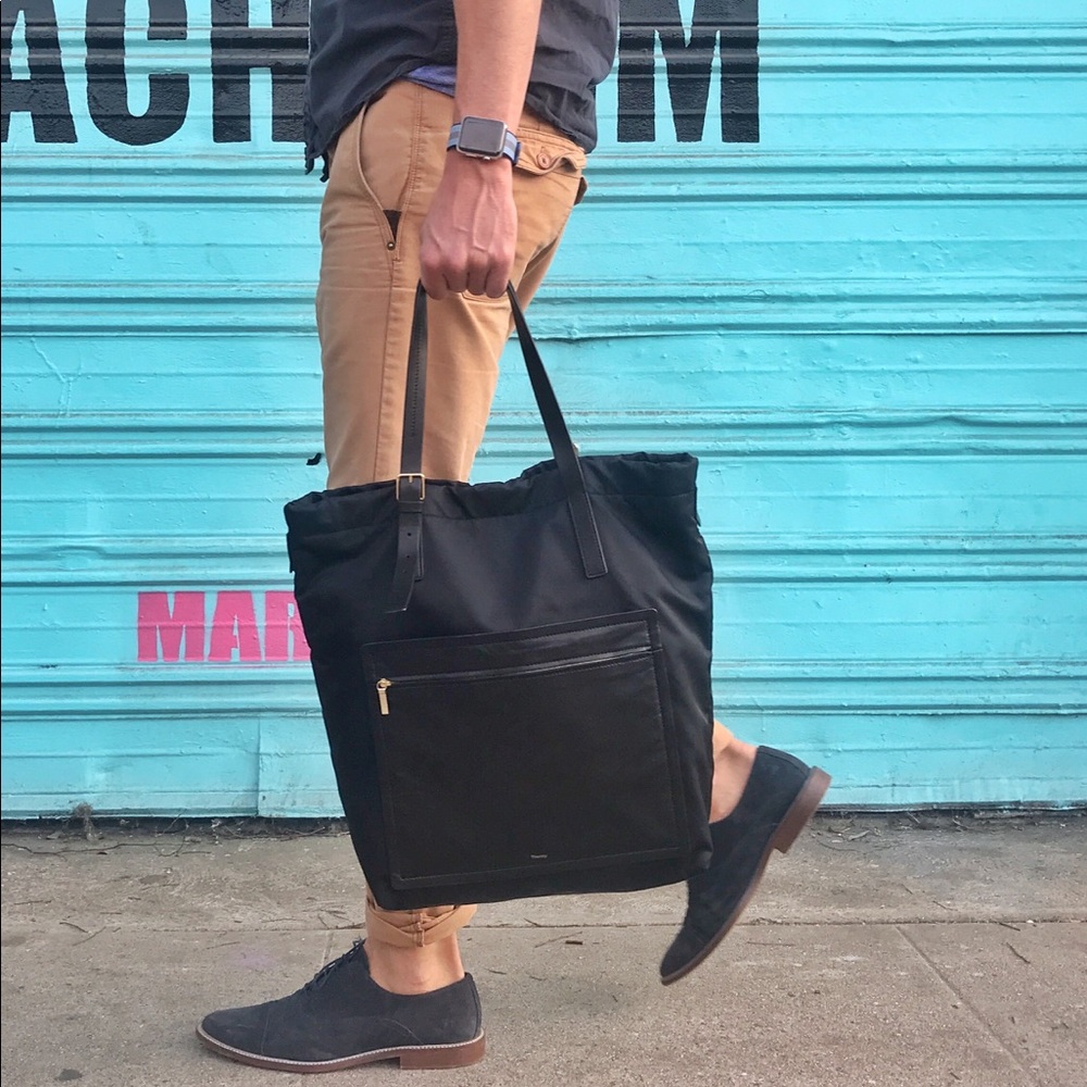 Theory Unisex Black Nylon + Leather Tote. Like New