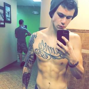 Meet your Posher, Devan