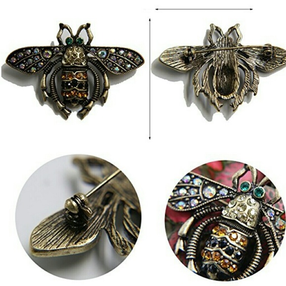 Bee Brooch - Picture 2 of 3