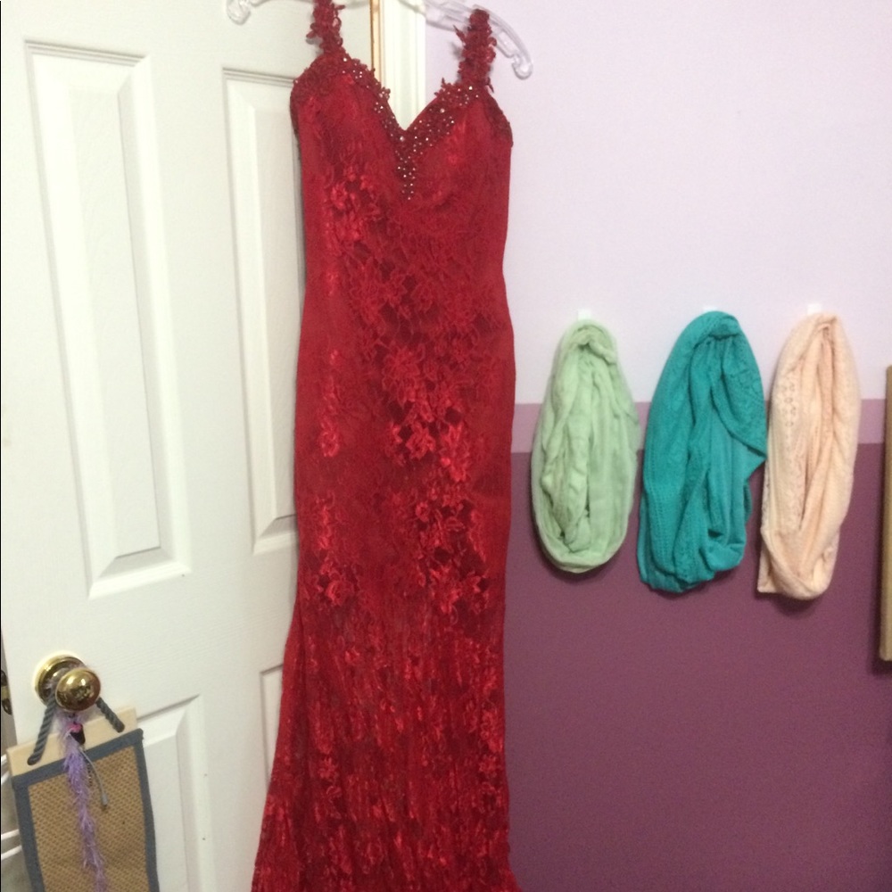 Red lace prom dress