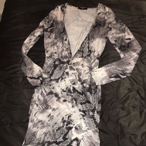 MISSGUIDED Grey Slinky Snake Plunge BodyCon Dress