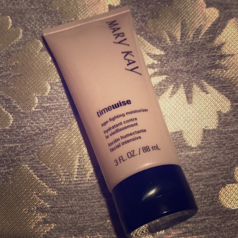 Age Fighting Moisturizer