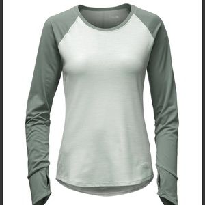 north face baseball tee