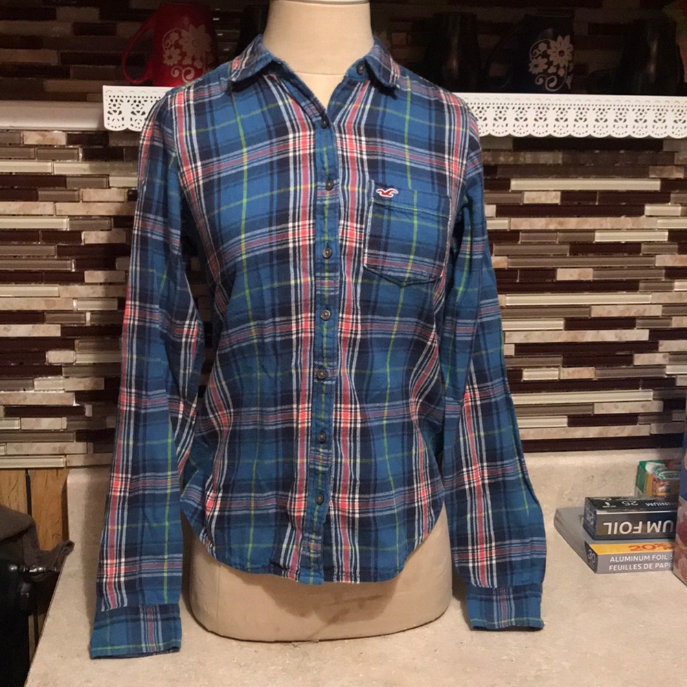 Hollister top