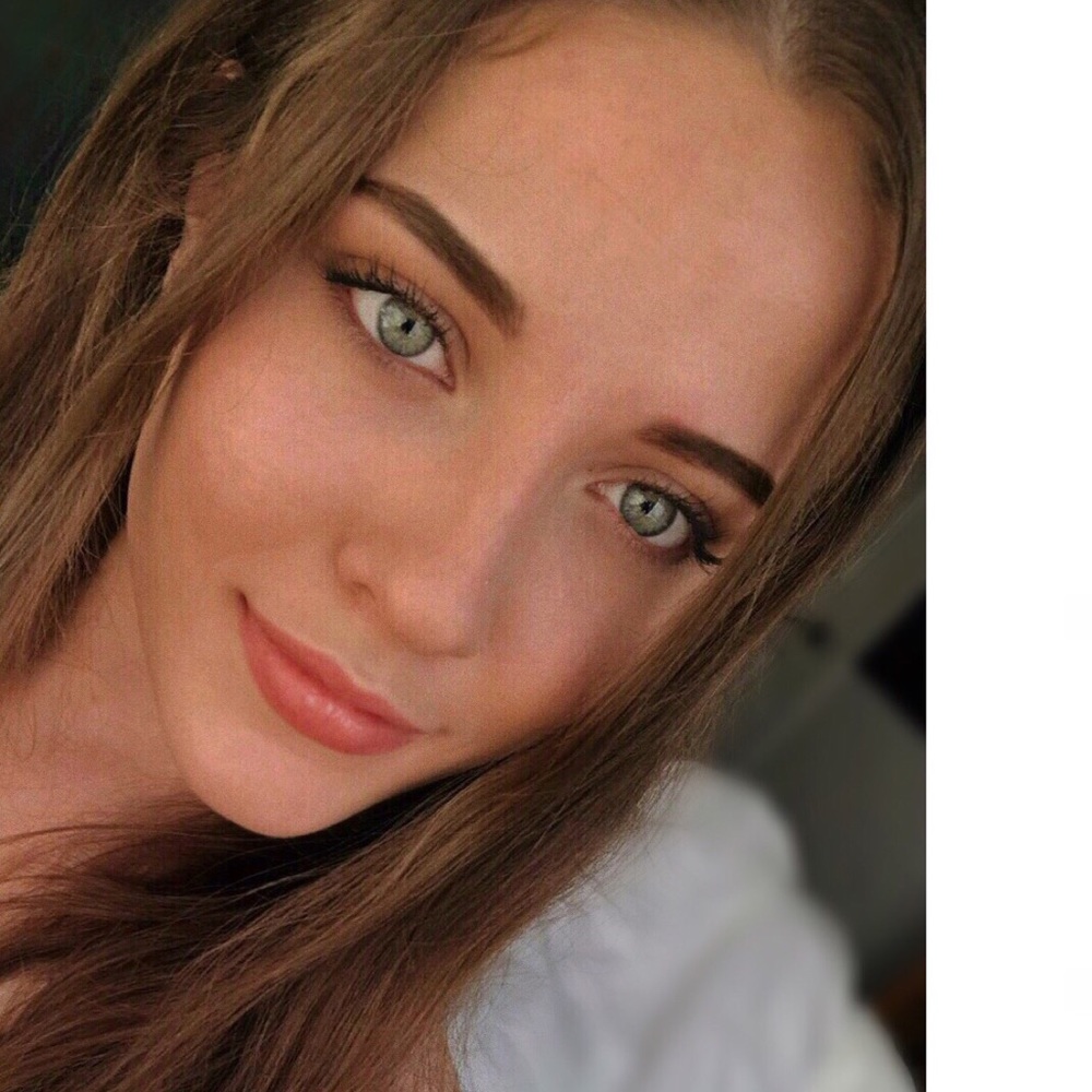 Meet your Posher, Cassie