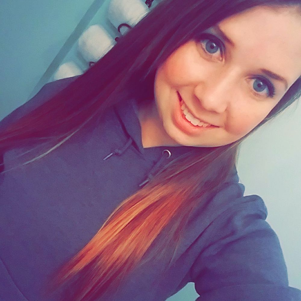 Meet your Posher, Alexandra