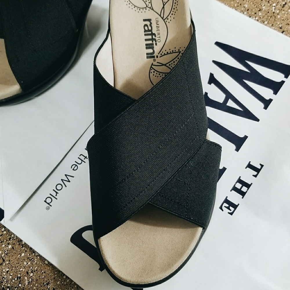 Umberto Raffini high arch support sandals