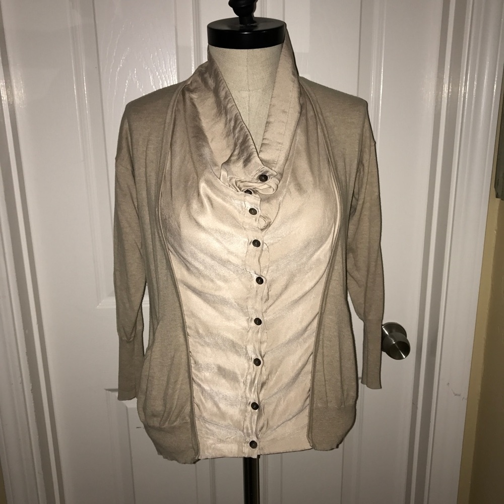 🎉 3 for $20 sale -NWOT Simply Vera sweater top