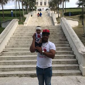Meet your Posher, Luis javier