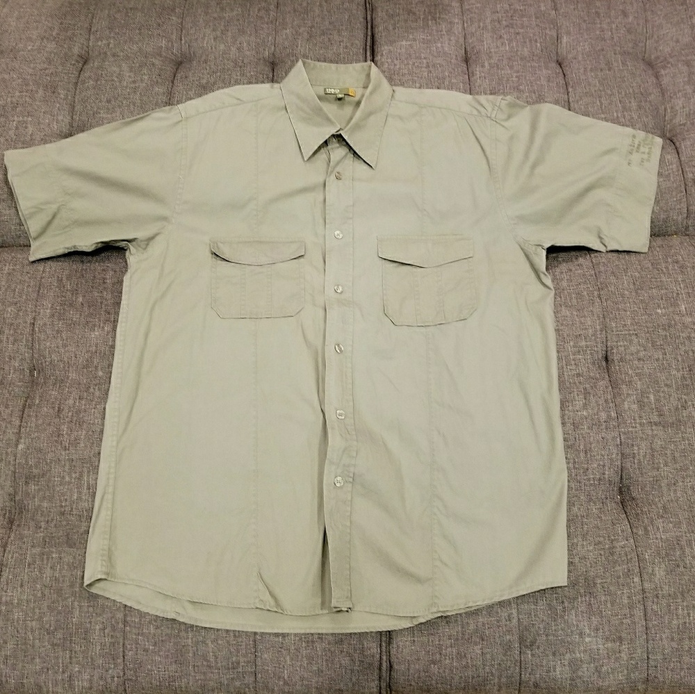 H & O Brown short sleeve button down shirt