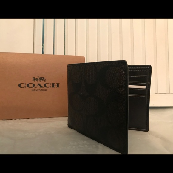Coach Men’s Wallet - Picture 2 of 4