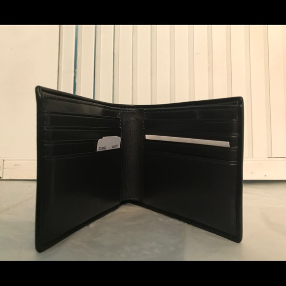 Coach Men’s Wallet - Picture 3 of 4
