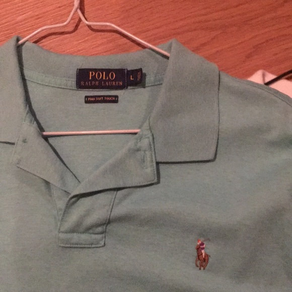 Ralph Lauren Polos - Picture 4 of 4
