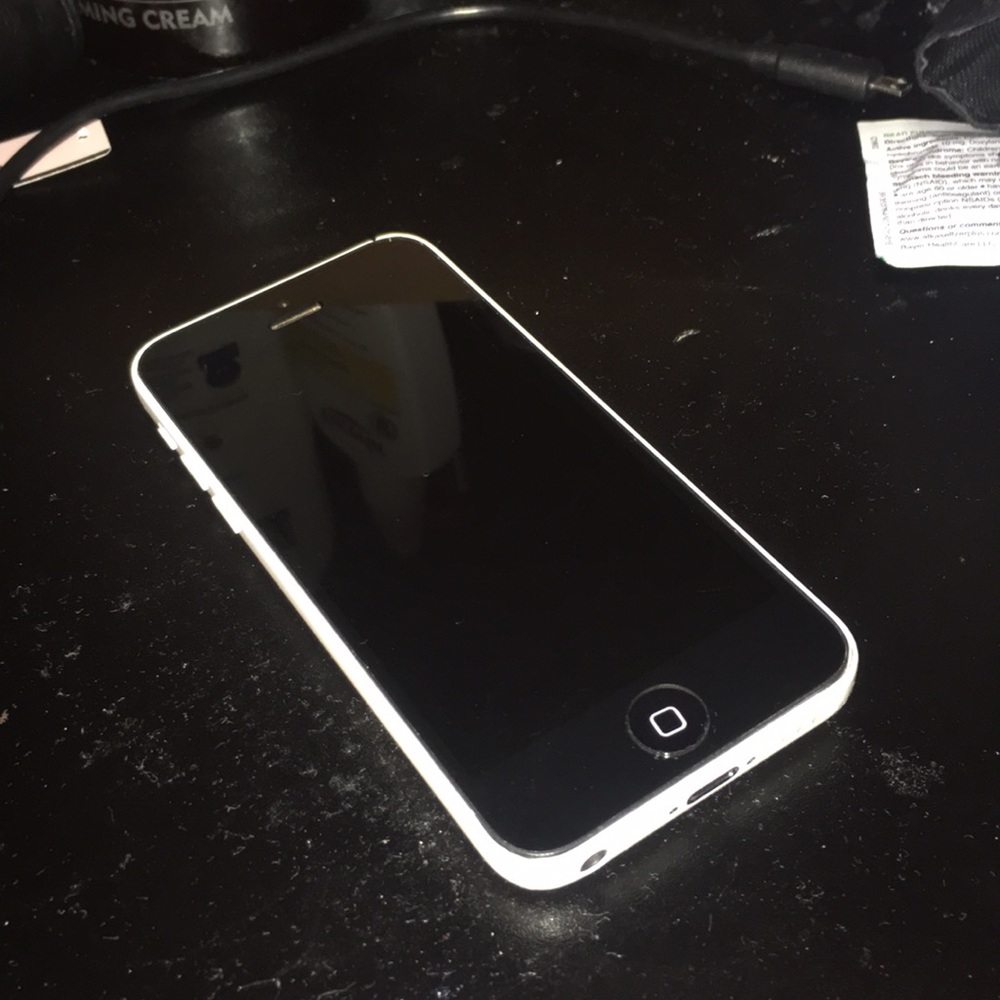 Broken iPhone C
