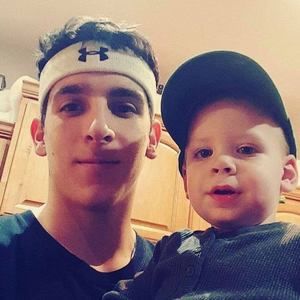 Meet your Posher, Brady