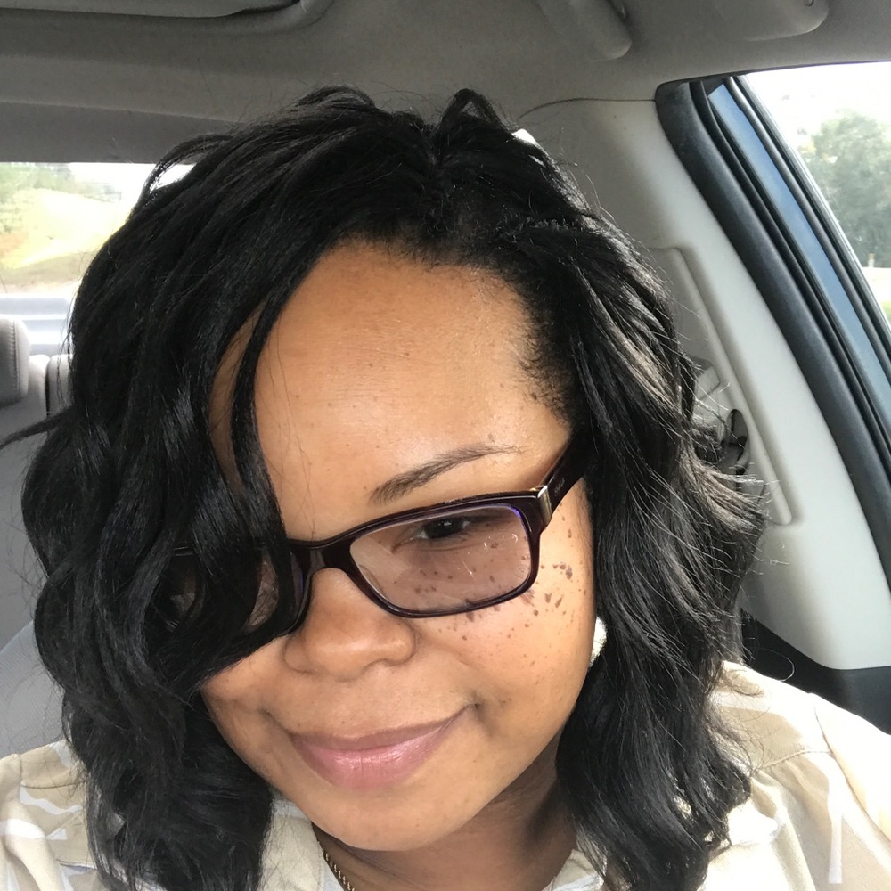 Meet your Posher, Lashunda