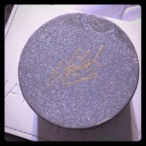 LT MAC MARIAH CAREY TOUCH MY BODY POWDER