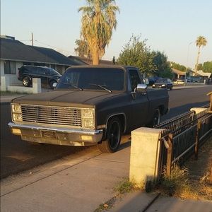 Meet your Posher, Everardo