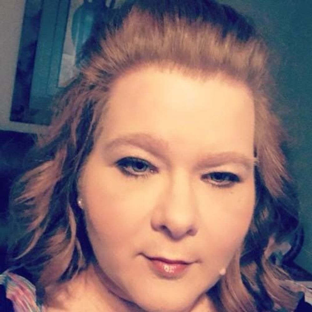 Meet your Posher, Linda
