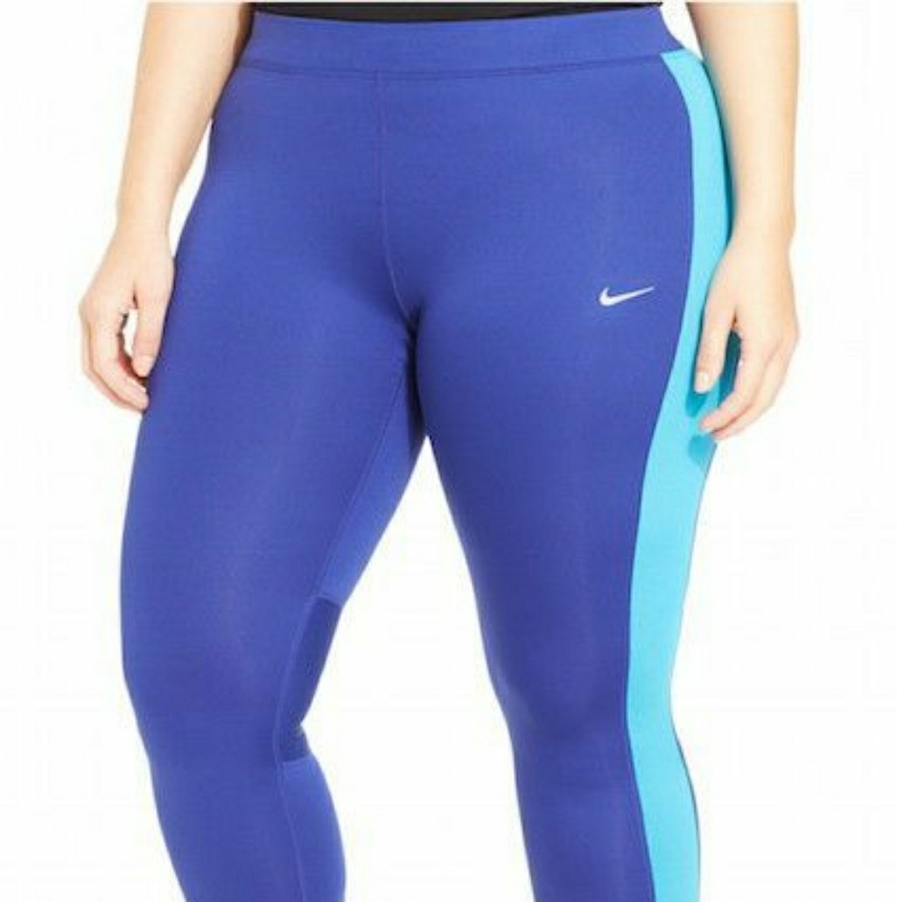 Nike plus size Capri