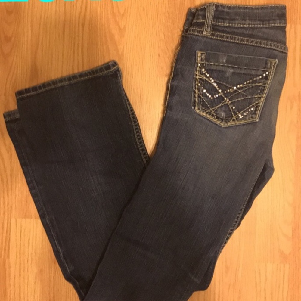 Buckle jeans: Lexi