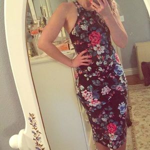 Classy over-the-knee bodycon dress by Express!