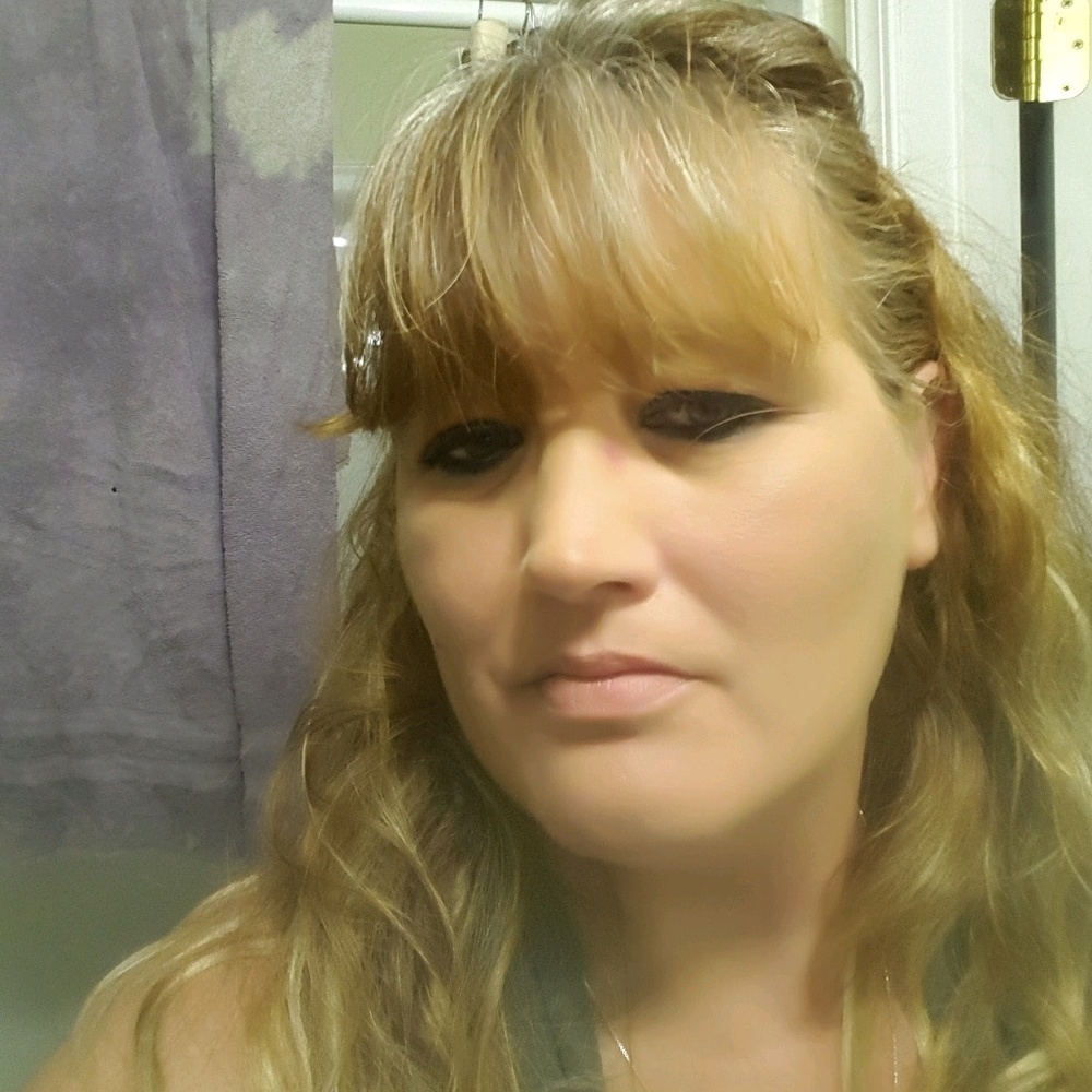 Meet your Posher, Paula