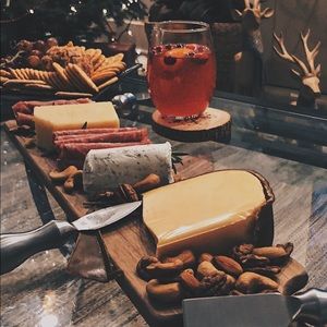 Meet your Posher, Adam