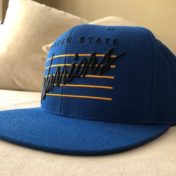 80s style baseball cap