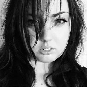 Meet your Posher, Tori