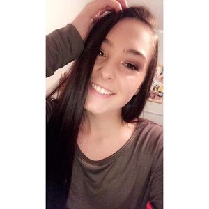 Meet your Posher, Isabella