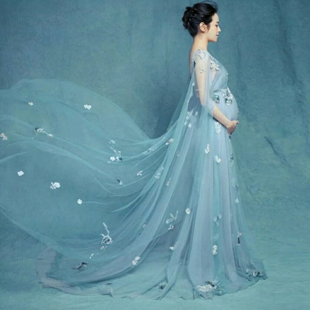 Pregnancy dress, photo shoot prop