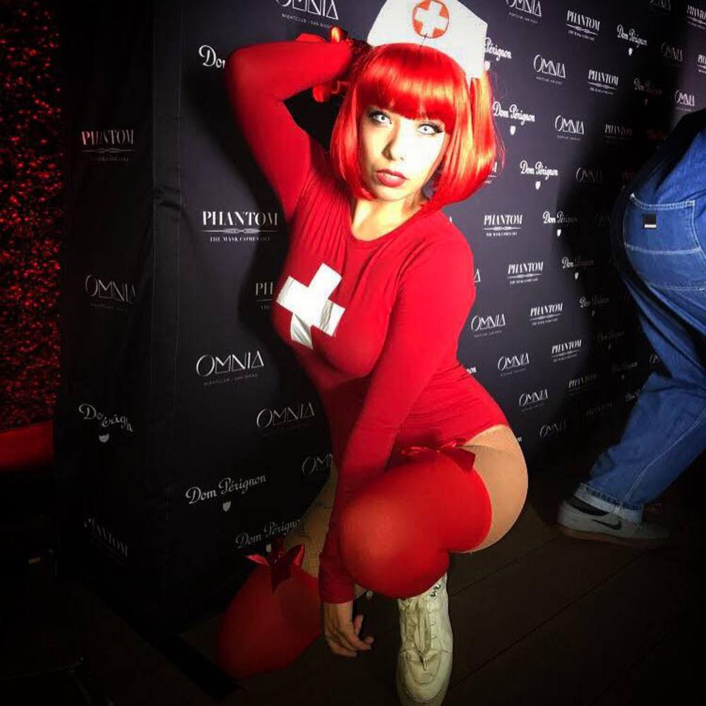 Meet your Posher, Kendra