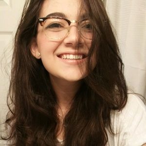 Meet your Posher, Blaire