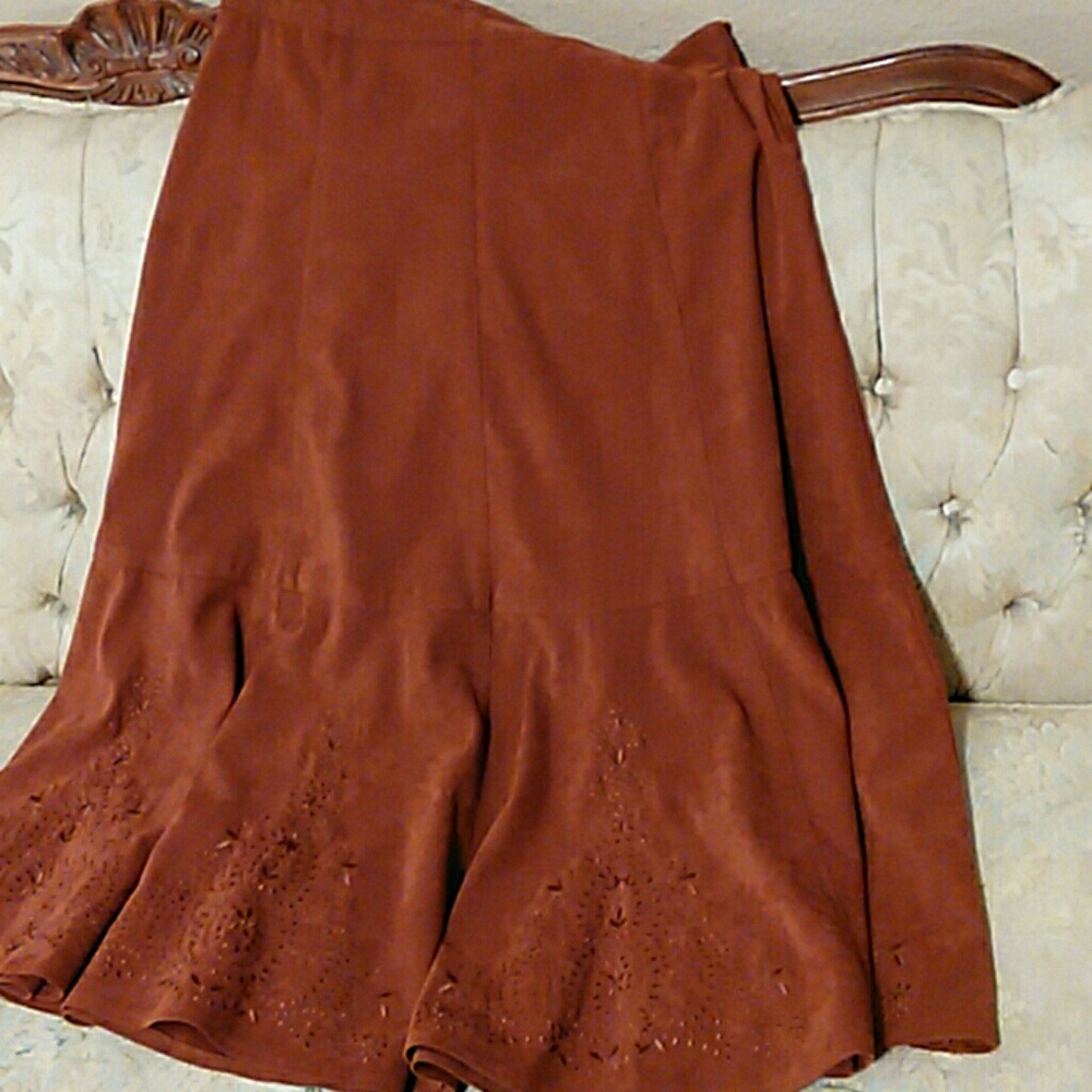 Lovely Burnt Orange dressy/ casual skirt