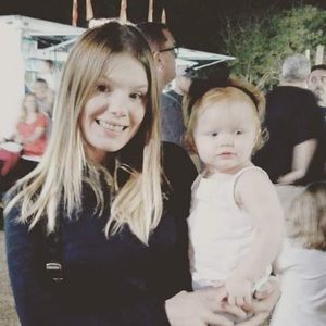 Meet your Posher, Riane