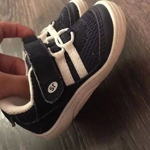 Stride rite gently worn blue and white sneakers