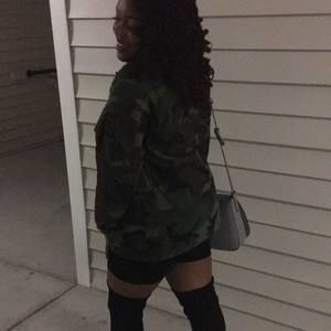 Meet your Posher, Brianna