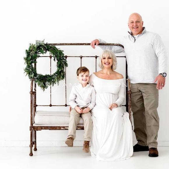 Meet your Posher, Sarah - Picture 2 of 2