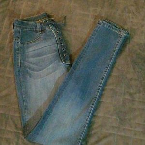 FASHION NOVA LACE UP FRONT JEANS sz-7