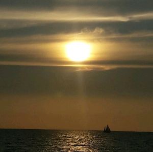 Meet your Posher, Victor