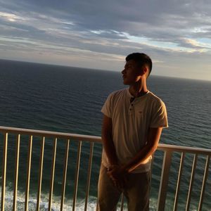 Meet your Posher, Jonathan