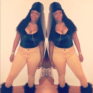 Meet your Posher, Talisha